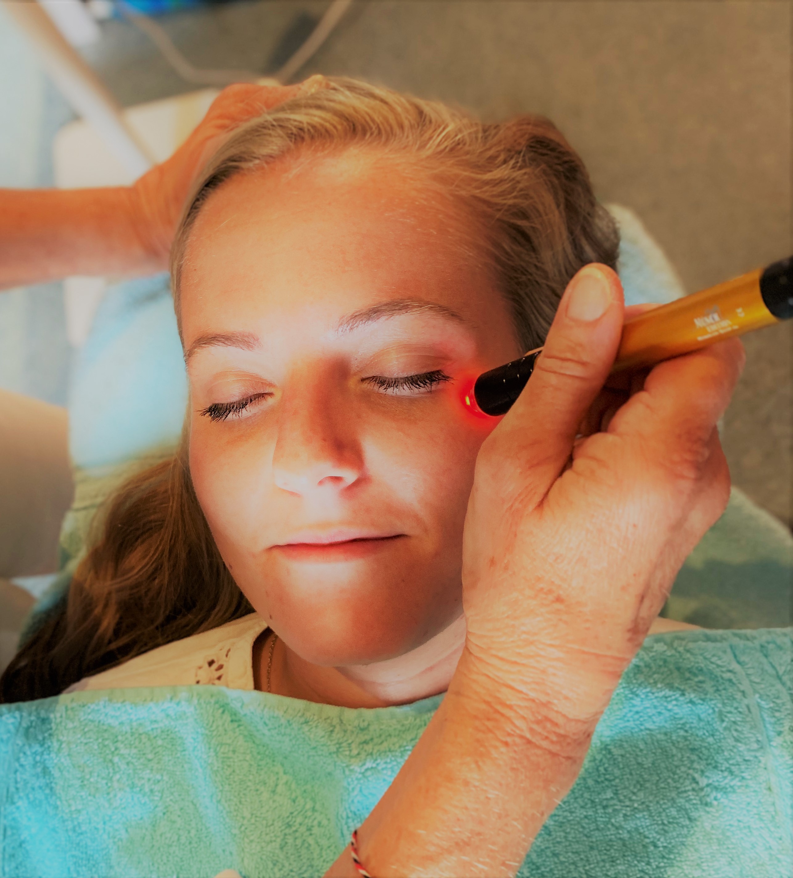 Seminar Monolux-Kosmetikbehandlung mit physiognomischer Analyse